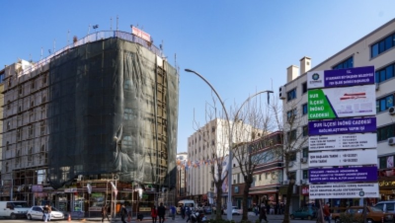 İnönü Caddesi’nde sokak sağlıklaştırma çalışmaları başladı