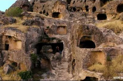 Hasuni Mağaraları