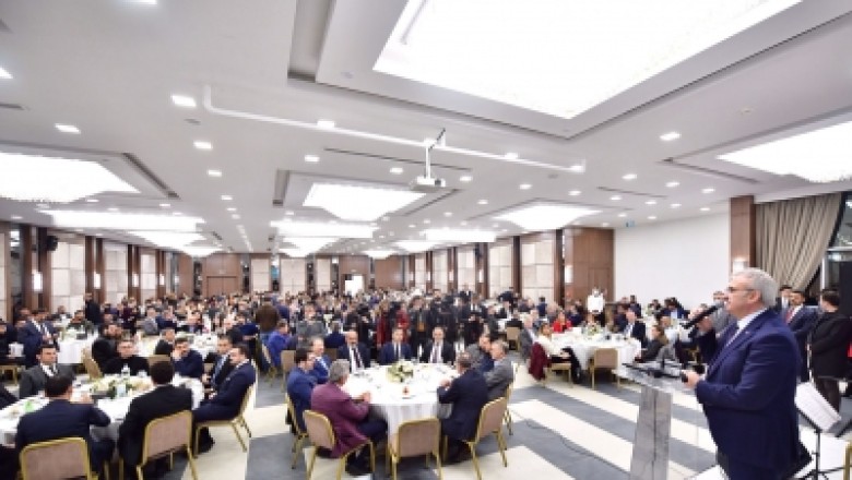 Vali Karaloğlu, 1. Mezopotamya Turizm ve Gastronomi Fuarı Galası’na katıldı