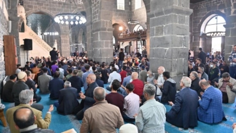 Dünyaca ünlü hafızlardan Diyarbakırlılara Kur’an-ı Kerim ziyafeti