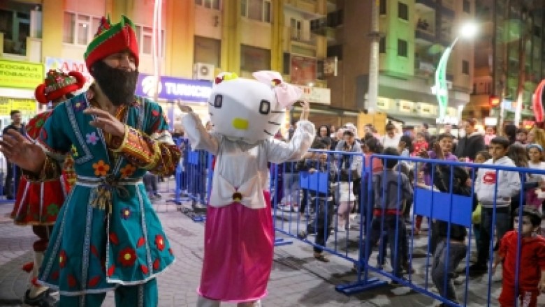 Ramazan coşkusu gezici otobüsle Diyarbakır sokaklarında