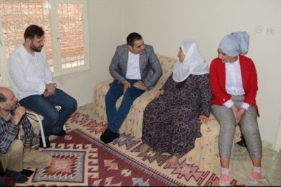 Ulu çınarlar ve hastalar bayramda unutulmadı